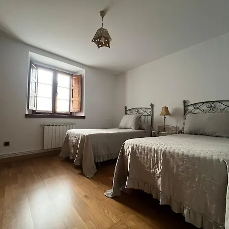 Vakantiehuis Turistico Villavisme Tezanos